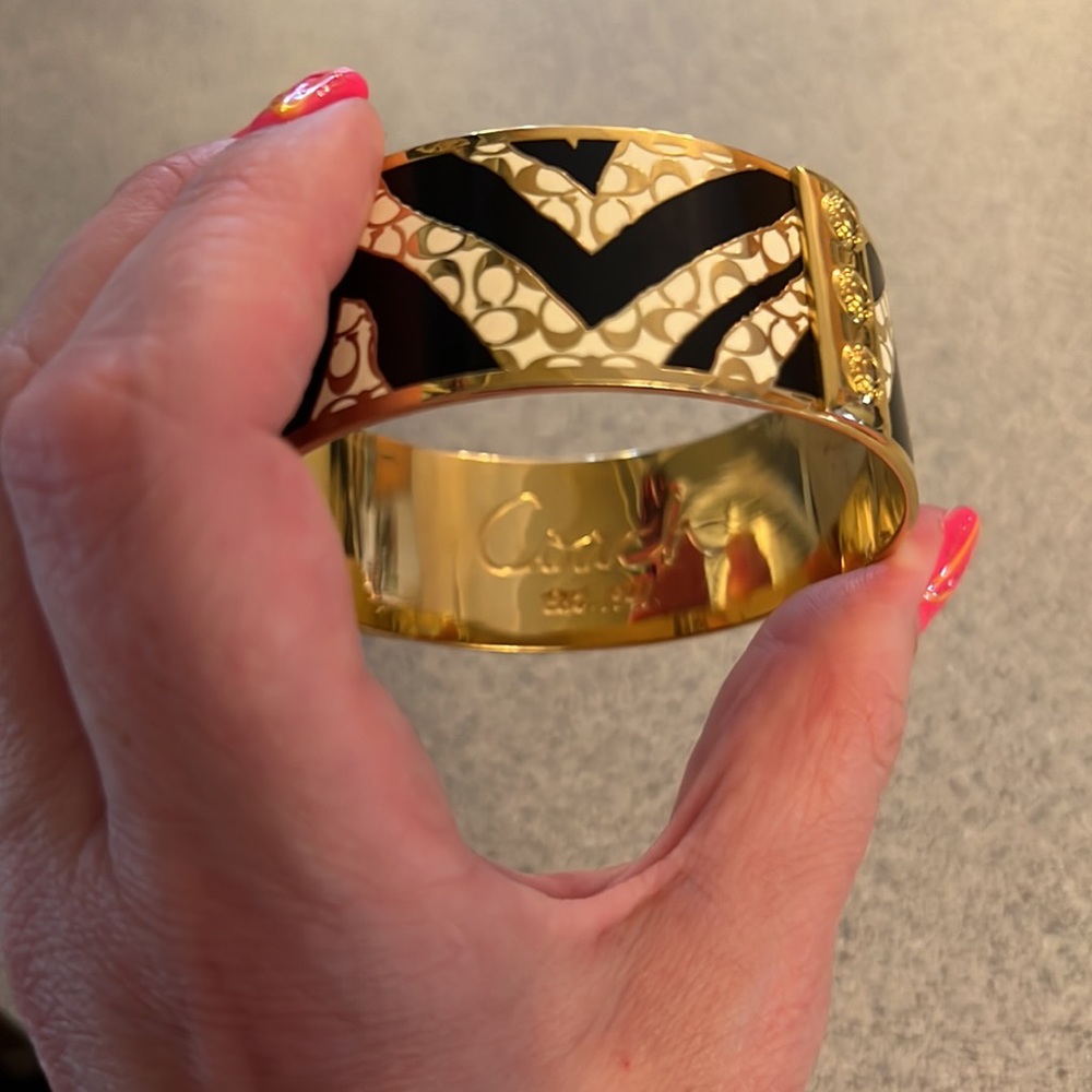 Coach Bangle - Picture 2 of 3